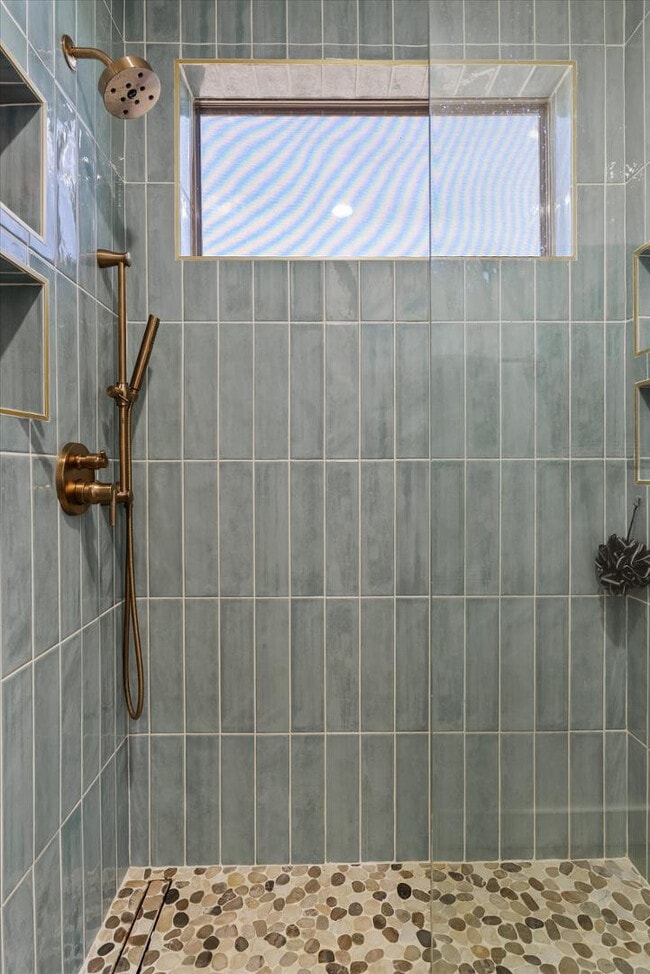 Building Photo - 3314 W Here to There Dr