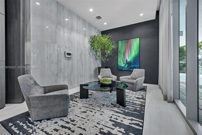 Building Photo - 17550 Collins Ave