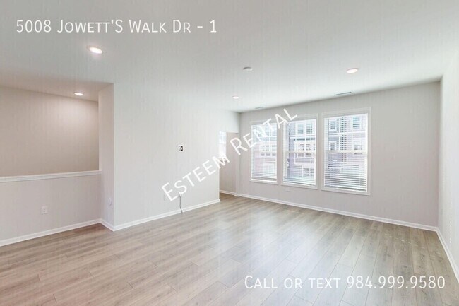 Building Photo - 5008 Jowett's Walk Dr