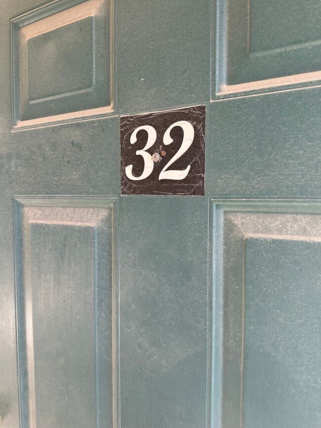 Building Photo - 1 Bedroom 1 Bathroom Apartment in the heart of Osage Beach!!