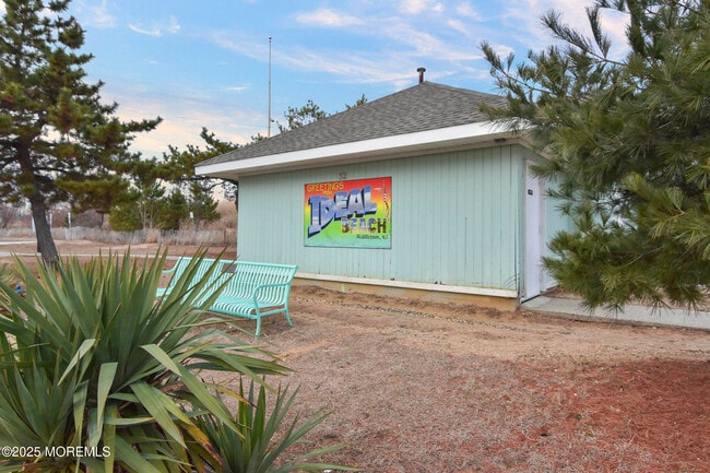 Building Photo - 32 Dakota Ave