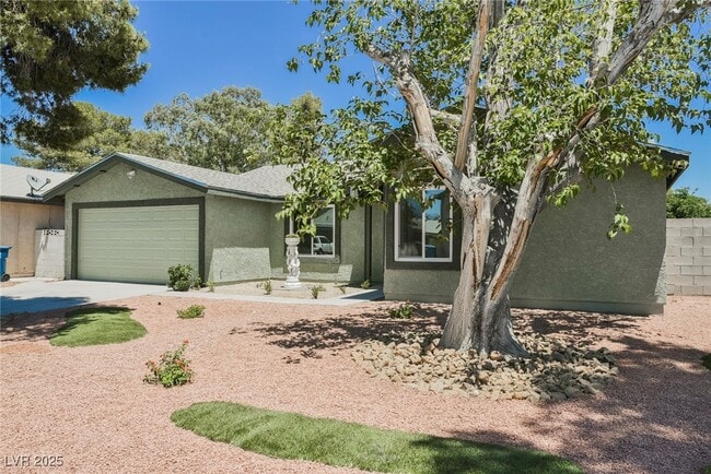 Building Photo - 3542 Bronco Rd