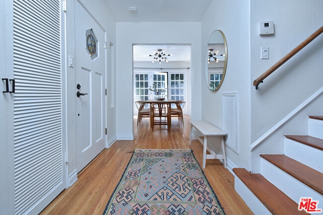 Building Photo - 14017 Valley Vista Blvd