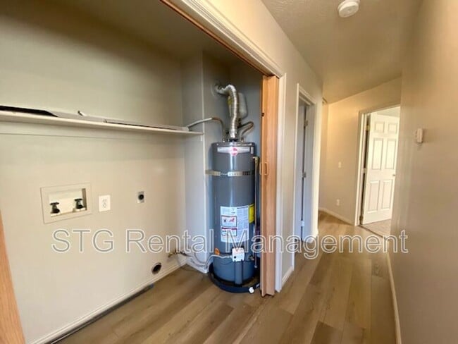 Building Photo - 473 E 1100 S