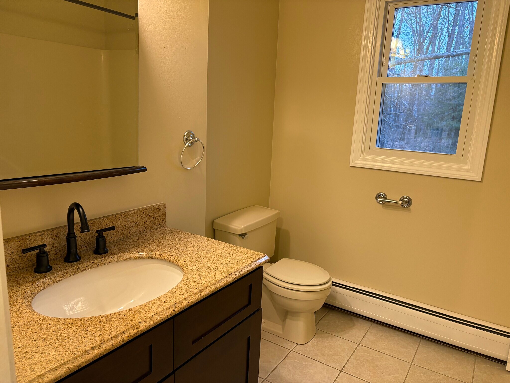 Building Photo - 31 Bishop Ave