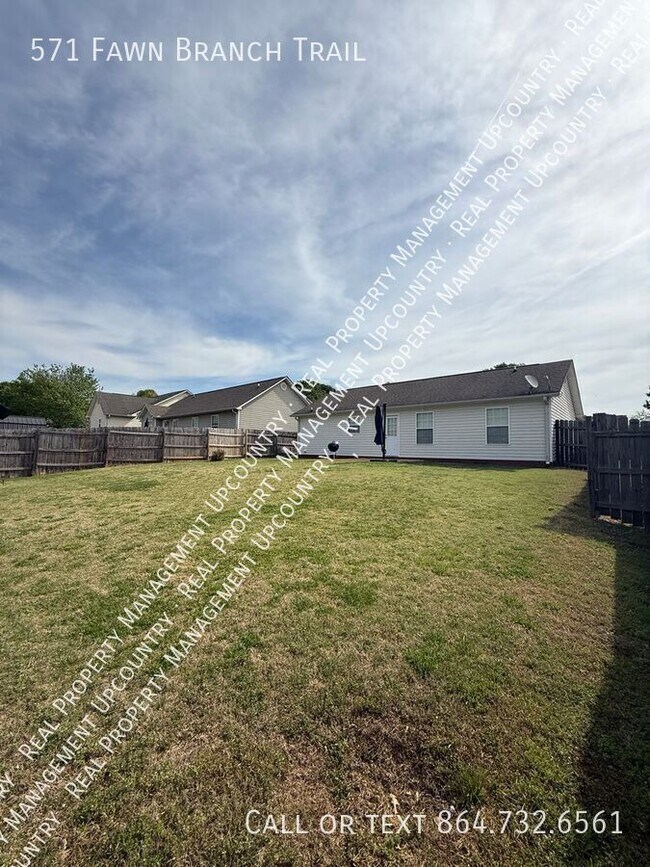 Building Photo - 571 Fawn Branch Trail