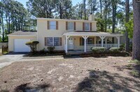 Building Photo - 220 N Donar Dr