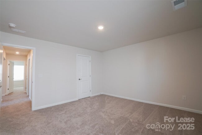 Building Photo - 1406 Caracara Ct