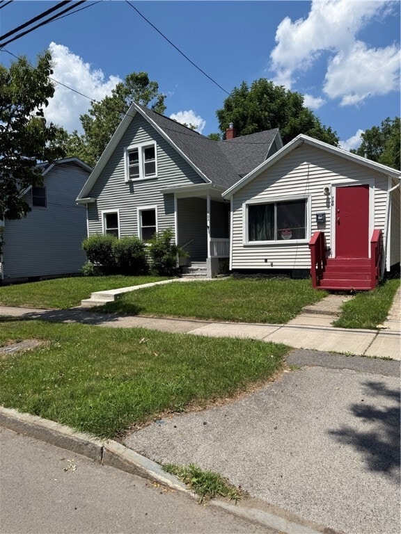 Building Photo - 760 Maple St