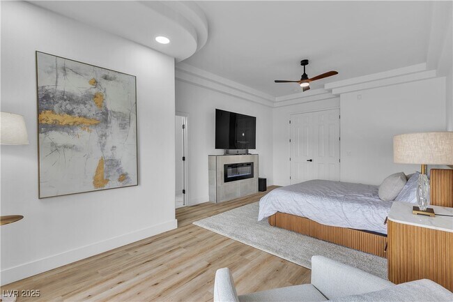 Building Photo - 9513 Villa Ridge Dr