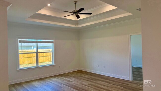 Building Photo - 384 Parkerman Ave