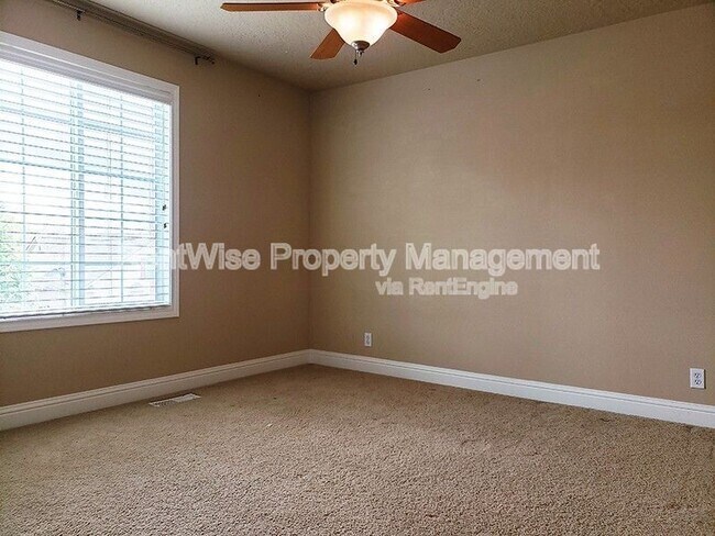 Building Photo - 1473 N Watson Way