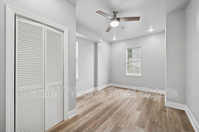 Building Photo - 1149 S 52nd St