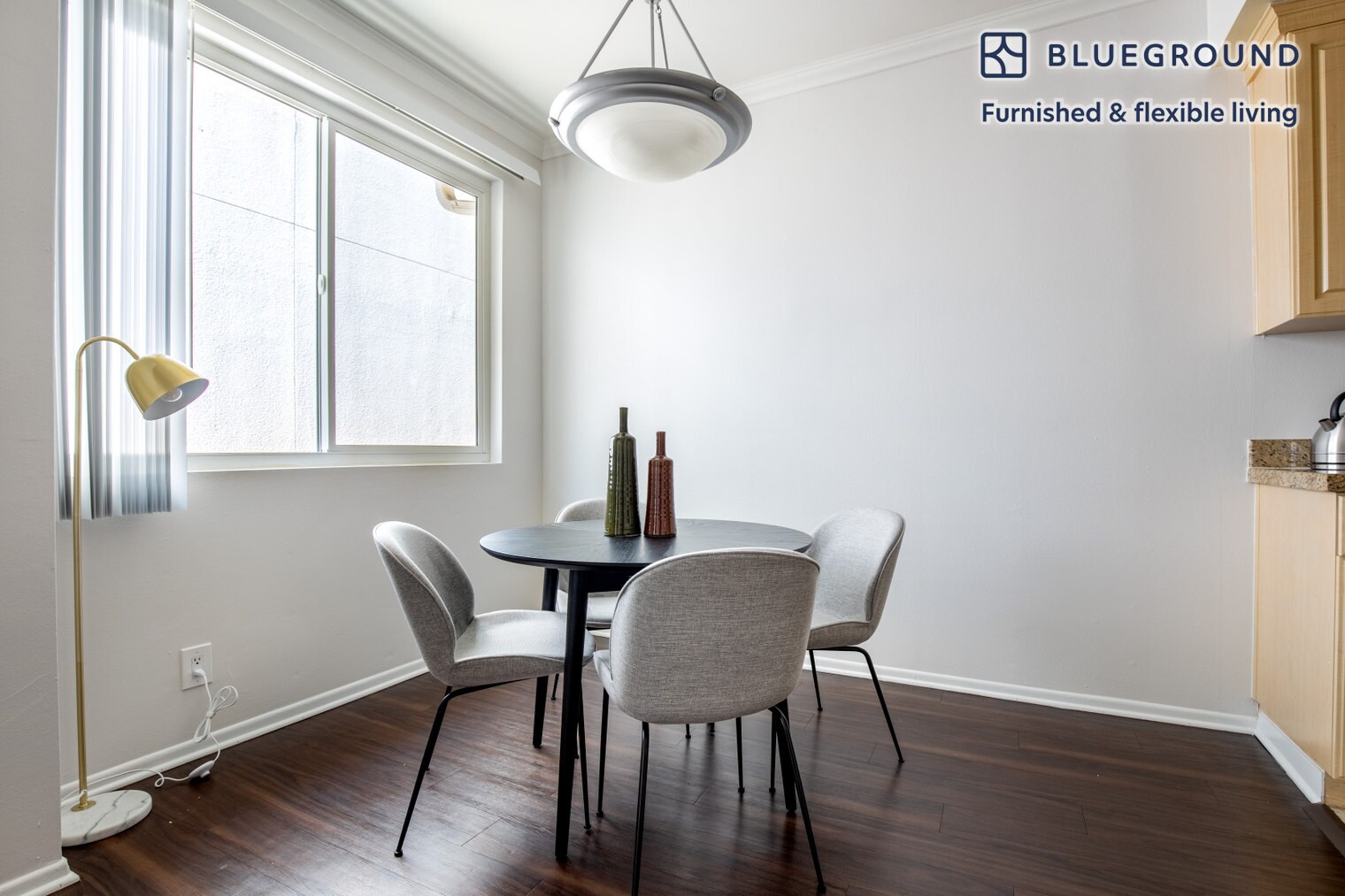 Building Photo - 467 S Arnaz Dr