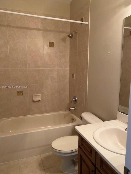 Building Photo - 2928 Hidden Hills Rd