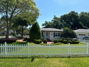 Building Photo - Charming 3 Bed 2 Bath home in the heart of...