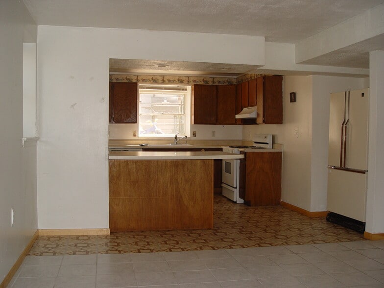 Building Photo - 1134 2nd Street