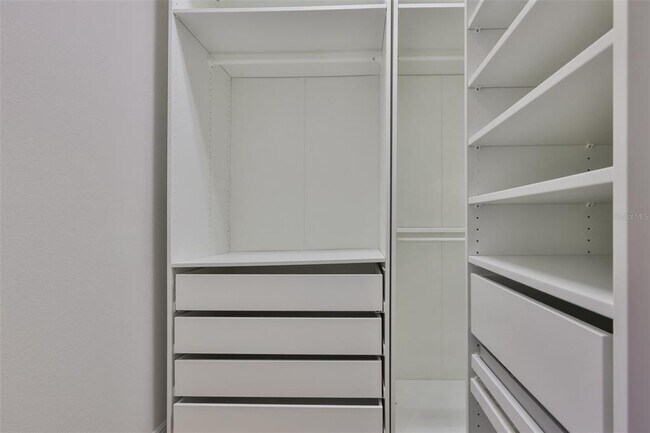 Building Photo - 11653 Tallfield Ln