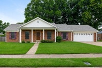 Building Photo - 3467 Josee Ln