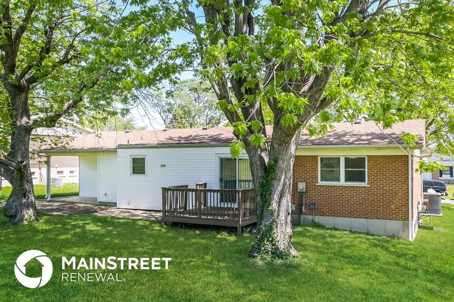 Building Photo - 2075 Cordoba Dr