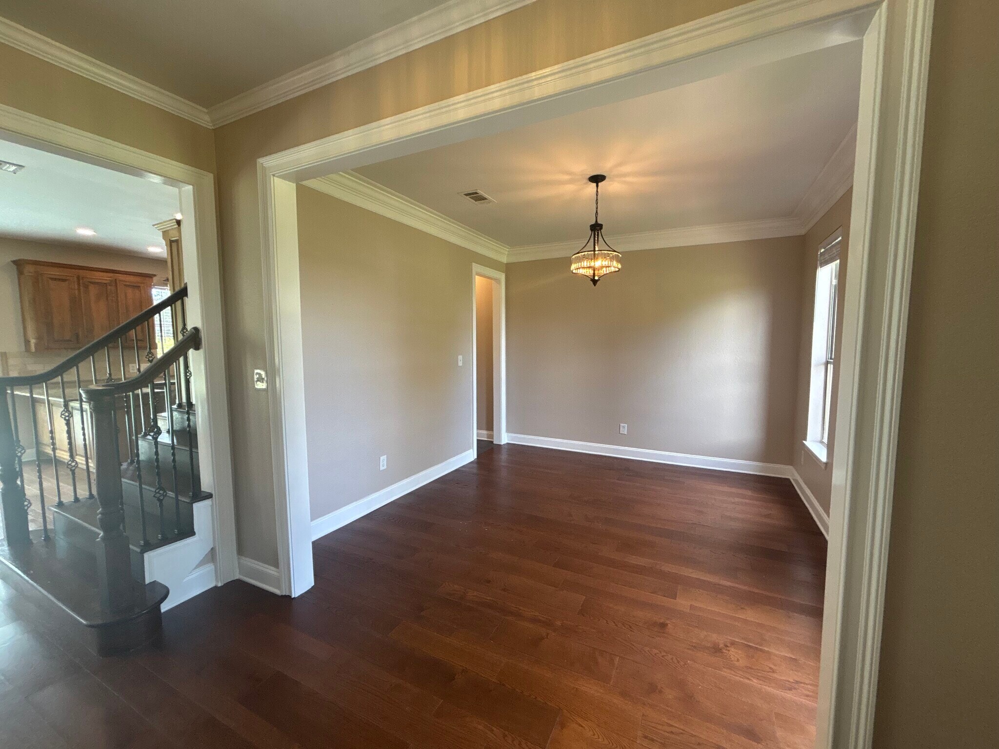 Building Photo - 7432 San Ramon Dr
