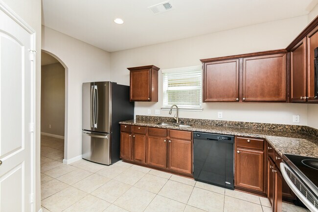 Building Photo - 13120 Tower Ln