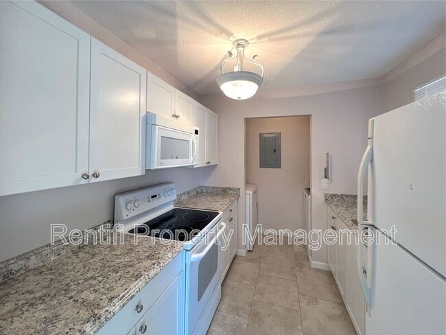 Building Photo - 18134 Matanzas Rd