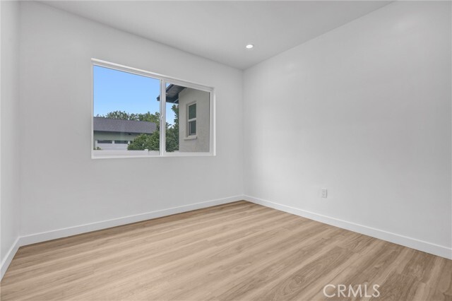 Building Photo - 18152 Sunburst St