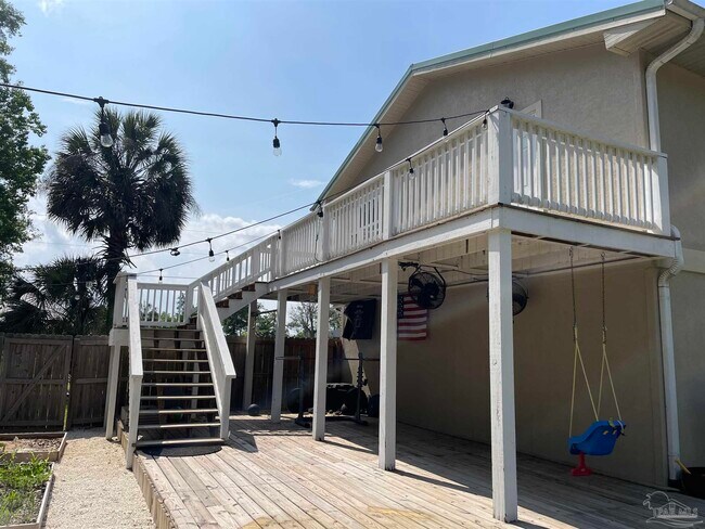 Building Photo - 4528 River Ranch Rd