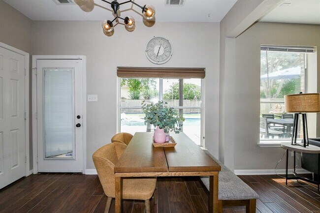 Building Photo - 20815 Winlock Trace Dr