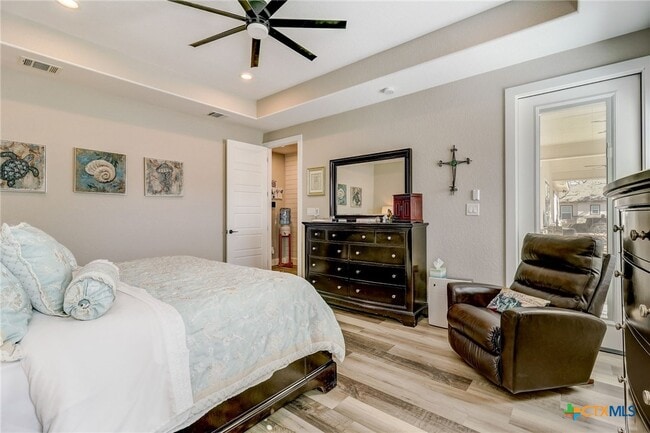Building Photo - 281 Cibolo Way
