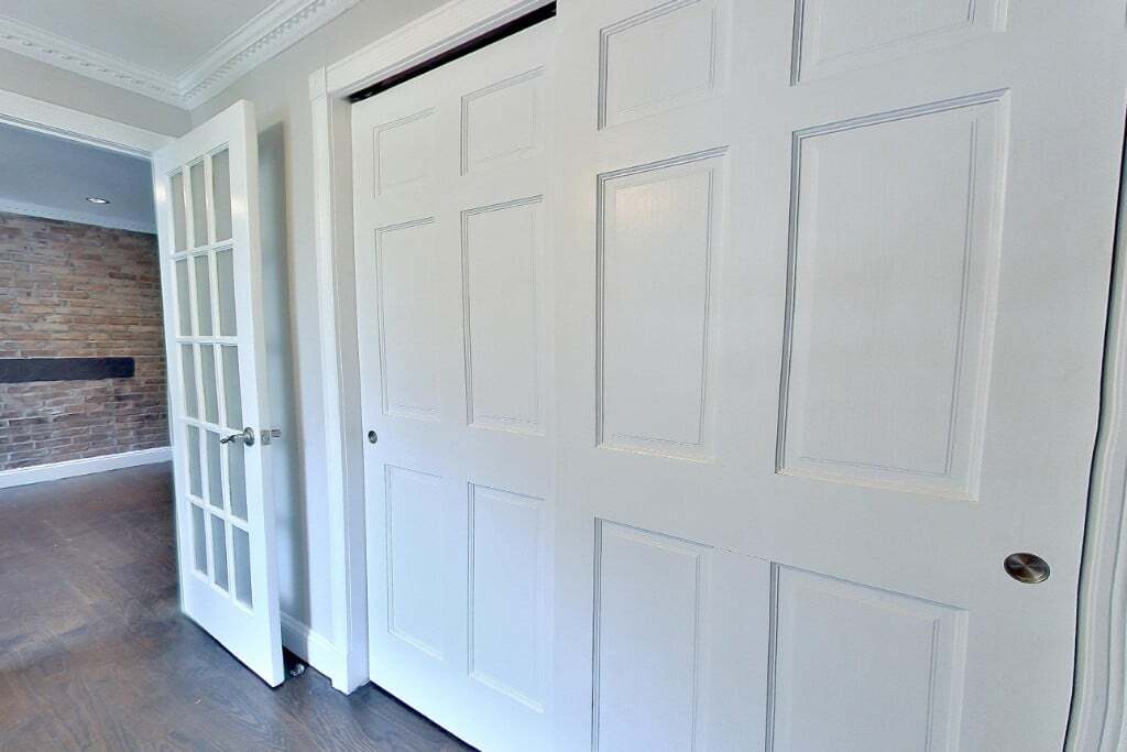 Building Photo - 208 1st Ave.