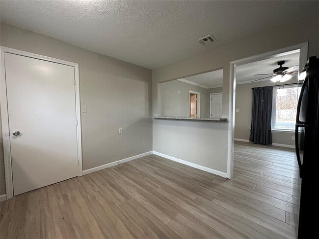 Building Photo - 1626 W Boyd St