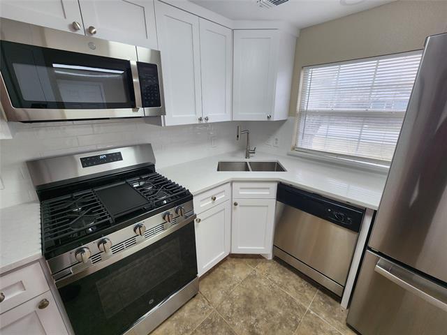 Building Photo - 233 Texas St