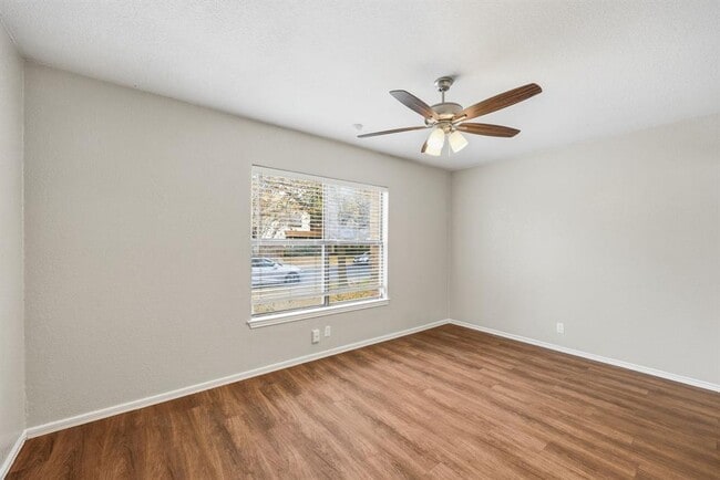 Building Photo - 3426 Serene Grove