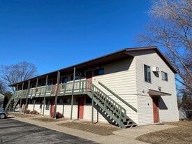 Building Photo - 210 Avon St