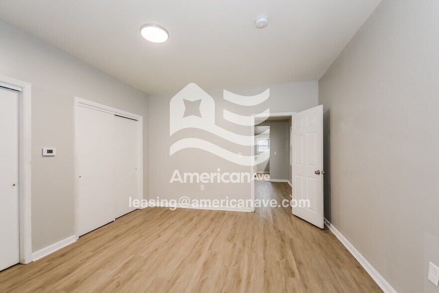 Building Photo - 415 Thornton St