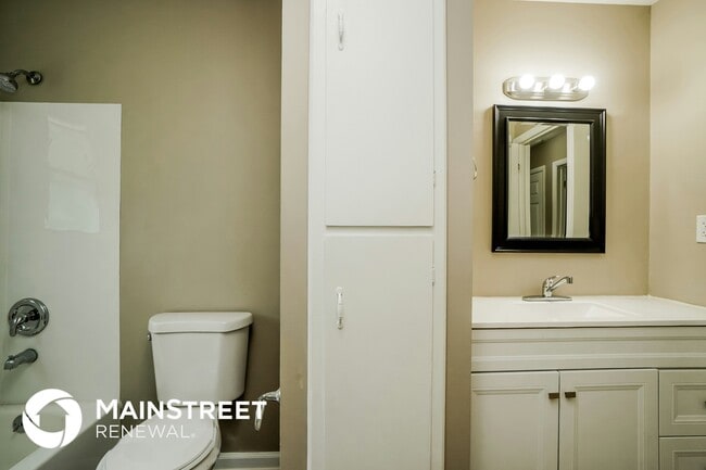 Building Photo - 1218 Gertrude Dr