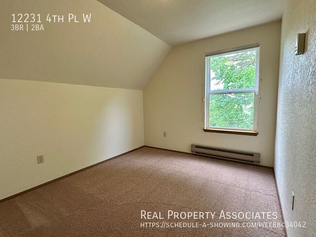 Building Photo - 12231 4th Pl W