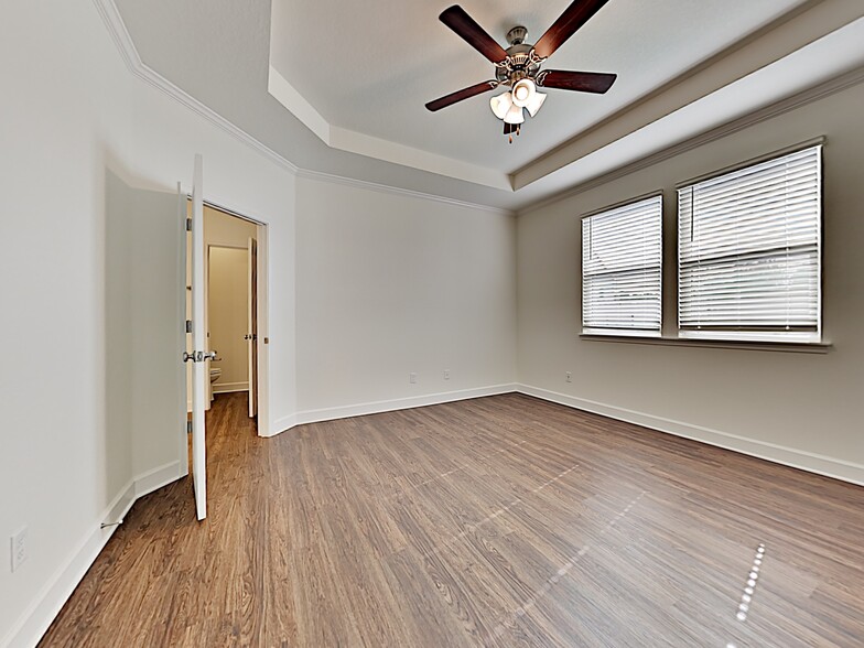 Building Photo - 61 Olivewood Pl