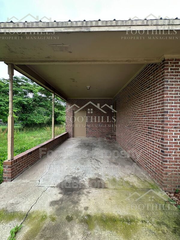 Building Photo - 122 Smith Dr