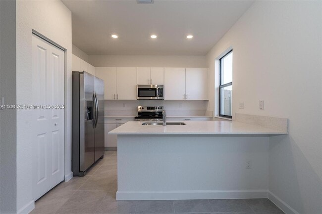 Building Photo - 23467 SW 129th Ave