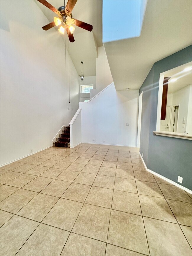 Building Photo - 13600 Breton Ridge St