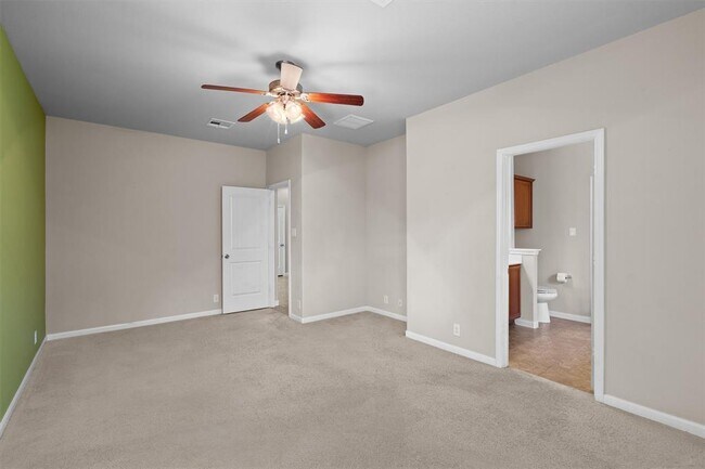 Building Photo - 8540 White Ibis Dr
