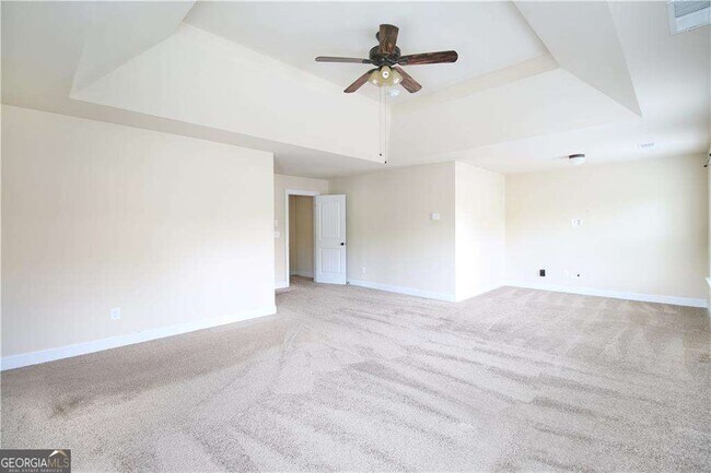 Building Photo - 1143 Park Hollow Ln NE