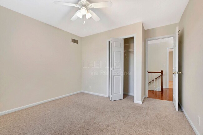 Building Photo - 8405 Hurstbourne Woods Pl