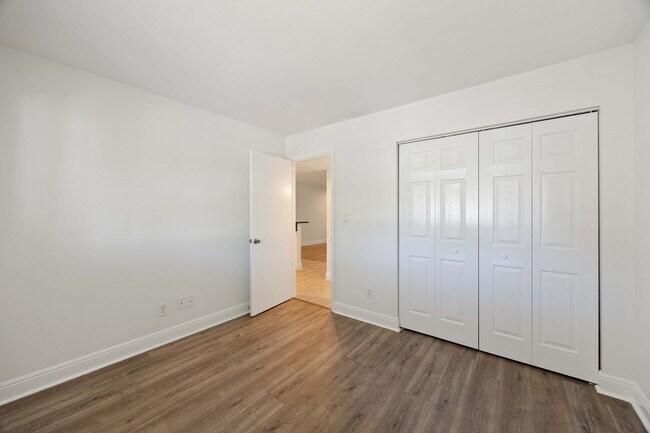 Building Photo - 28180 Pine Haven Way