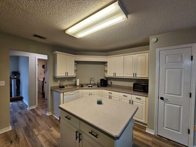 Building Photo - 1305 Jefferyscot Ct