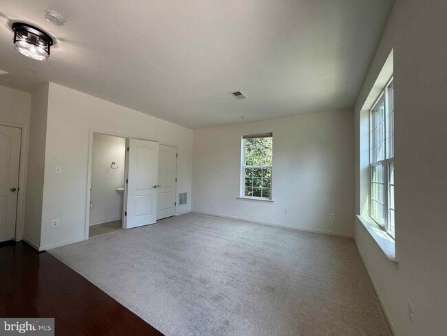 Building Photo - 12708 Longford Glen Dr