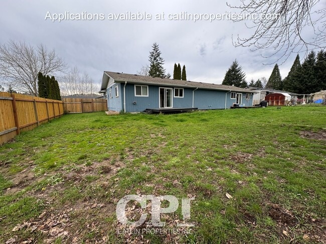 Building Photo - 124 Tilla Dr